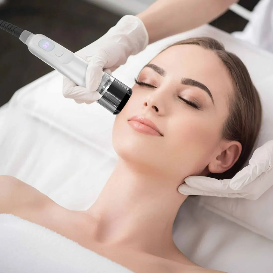 Tratament facial Jordi Shape PRO — aplicatorul dedicat pentru lifting și contur